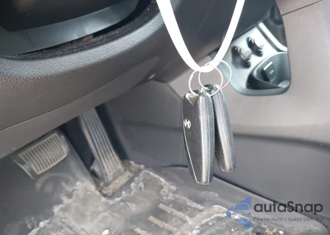 2016 Hyundai Santa Fe Sport 2.4L из США, поврежденный, VIN 5XYZUDLB9GG316405